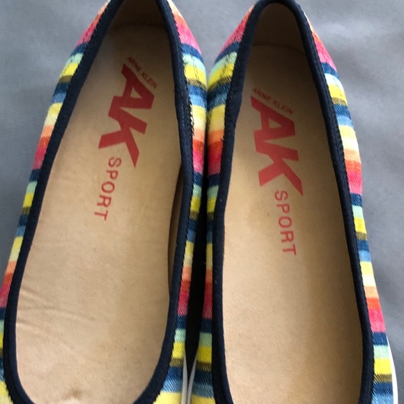 New Anne Klein Sport Women's Flats OverTheTop 6.5M New Without Box - Picture 4 of 13